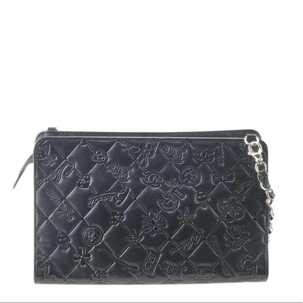 Chanel Lucky Charms Quilted Leather Pochette - Picture 4 of 8